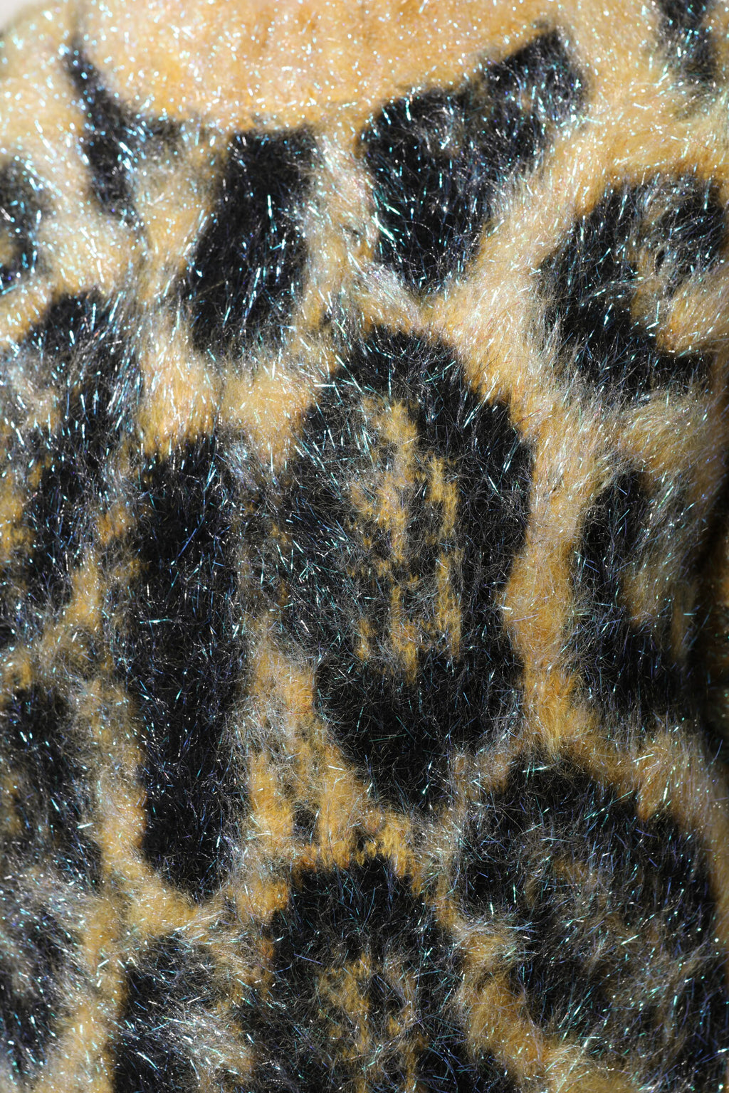 Flerfärgad leopardmönstrad mohairtröja med rund hals