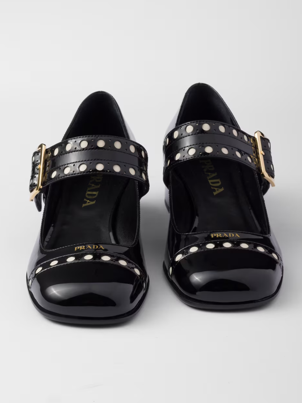 Svarta Mary Jane-pumps i lackskinn