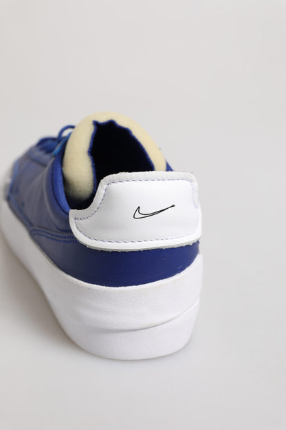 Nike Hvite Blå Lace Up Lave Topp Drop-Type PRM Sneakers Sko