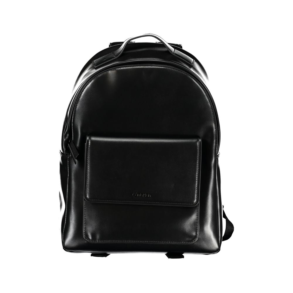 Elegant svart urban ryggsäck med laptopfack