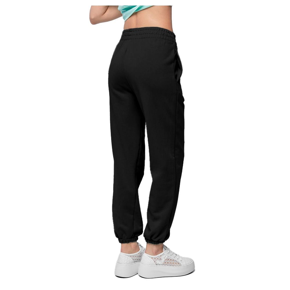 Svarta bomullsjeans och byxor