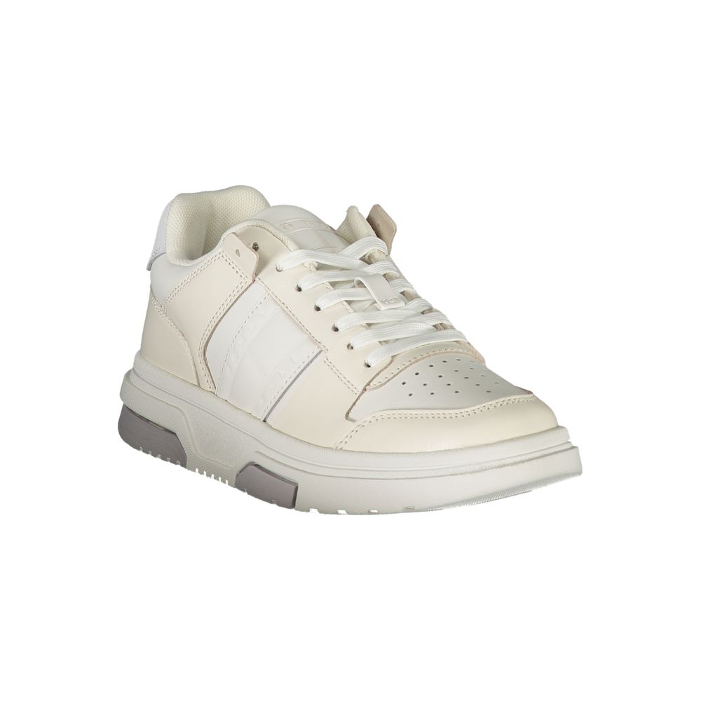 Vit polyestersneaker