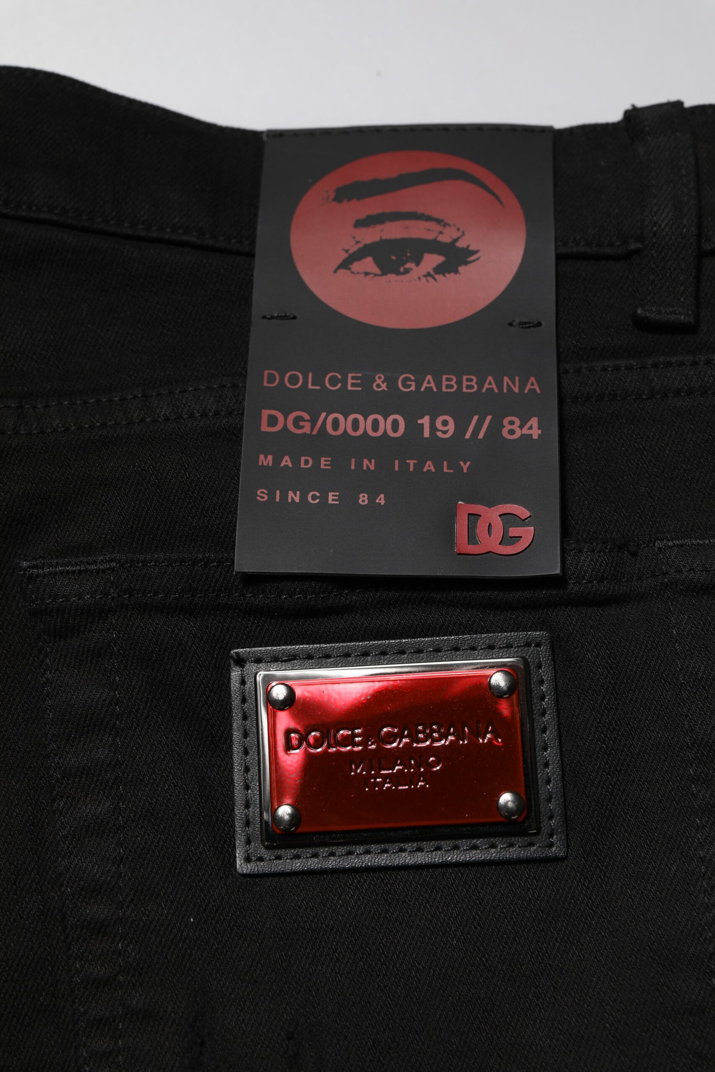 Dolce &amp; Gabbana svarta bomullslogotypplakett smala denimjeans