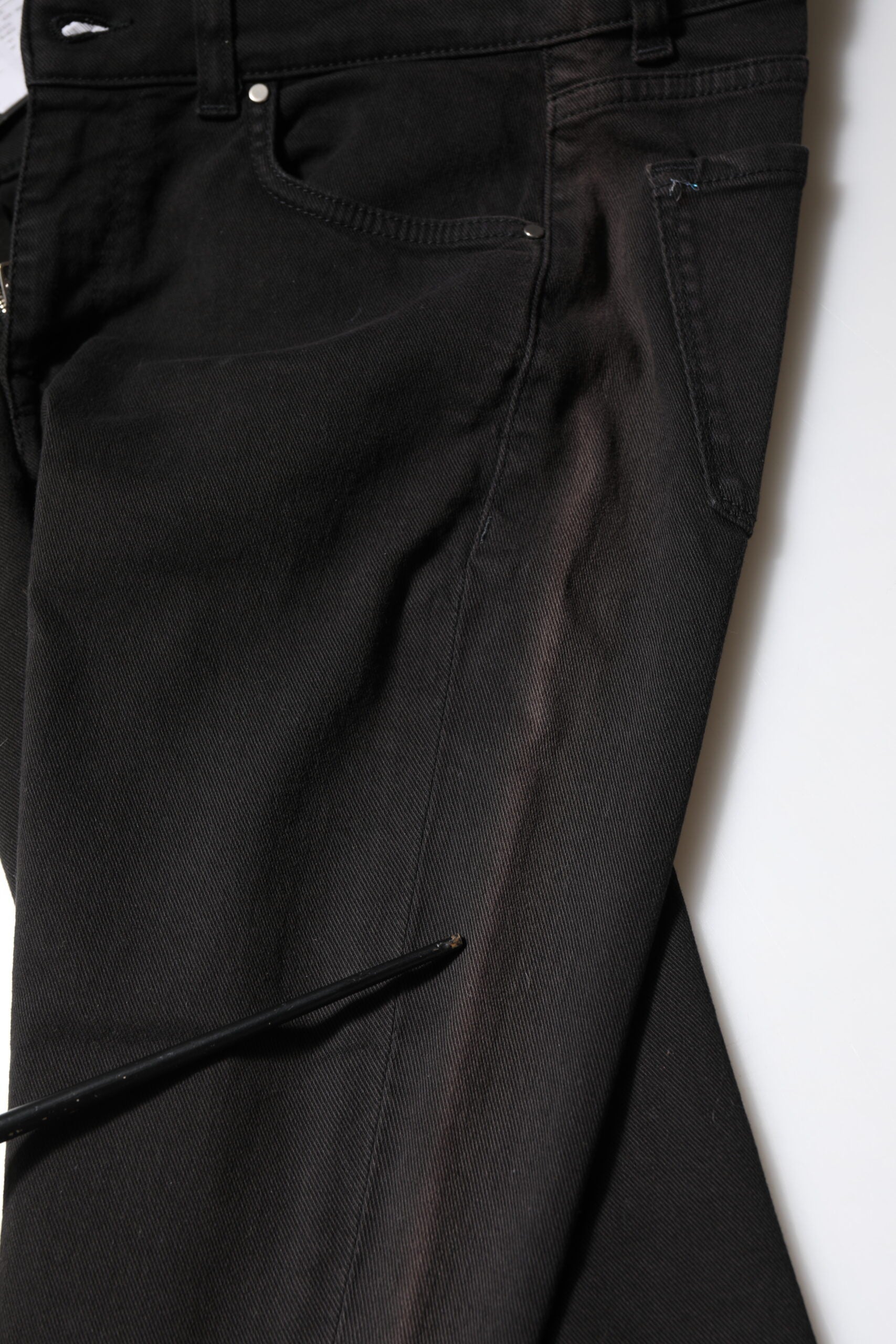 Svarta skinny jeans med medelhög midja i bomull
