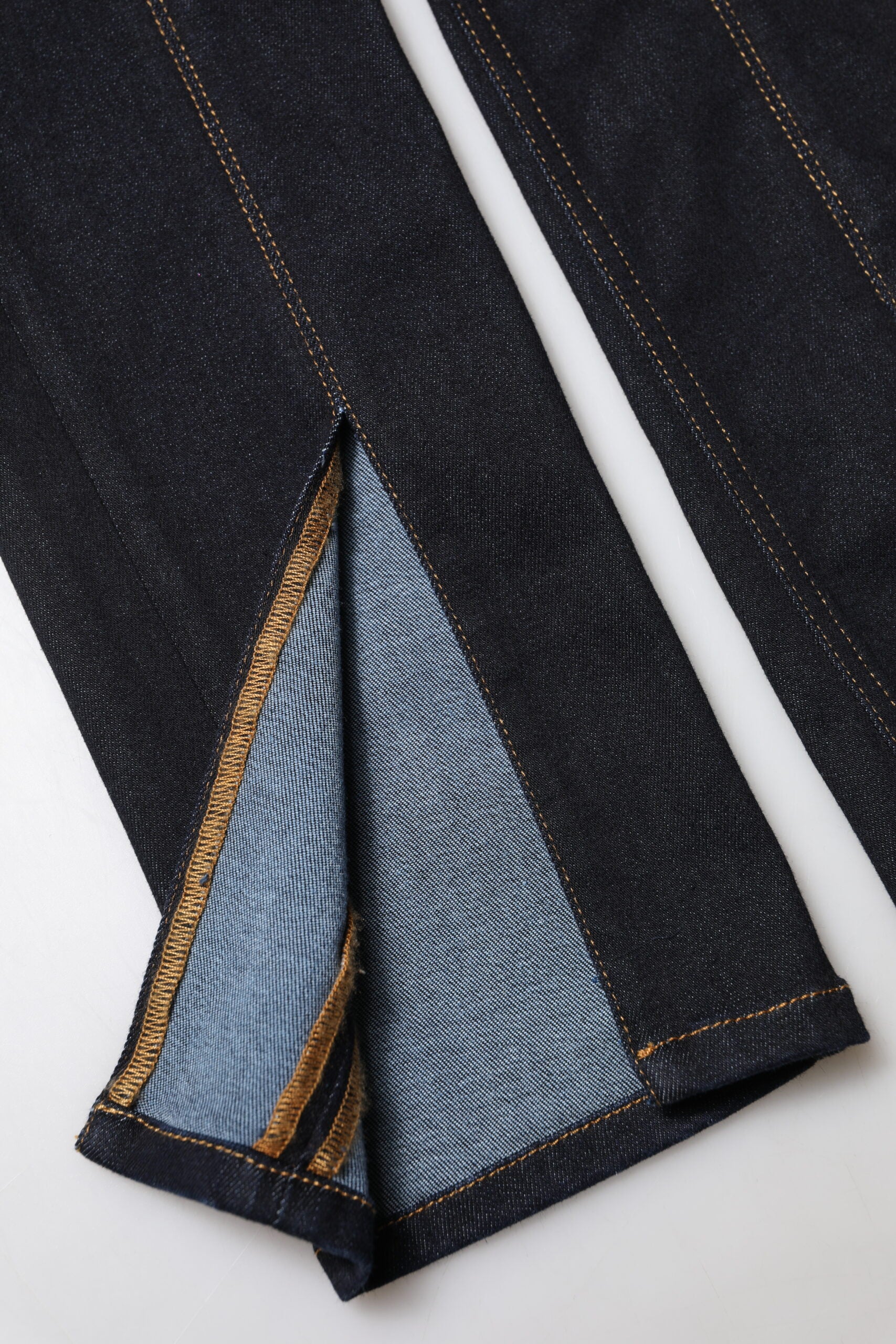 Blå bomullsjeans med hög midja och smal passform