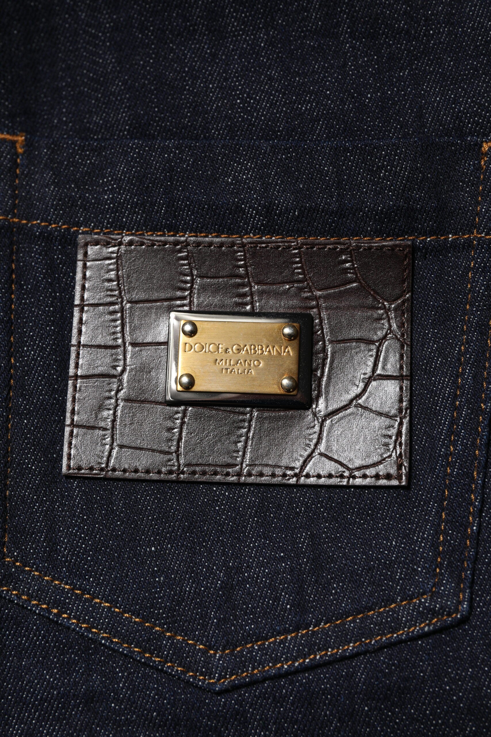 Blå bomullsjeans med hög midja och utsvängda denim 