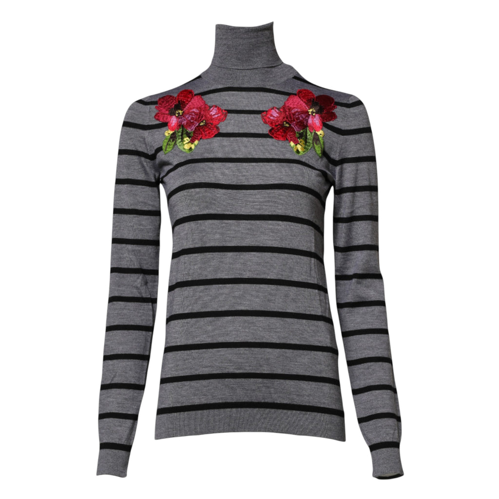 Grå blommig broderad pullovertröja