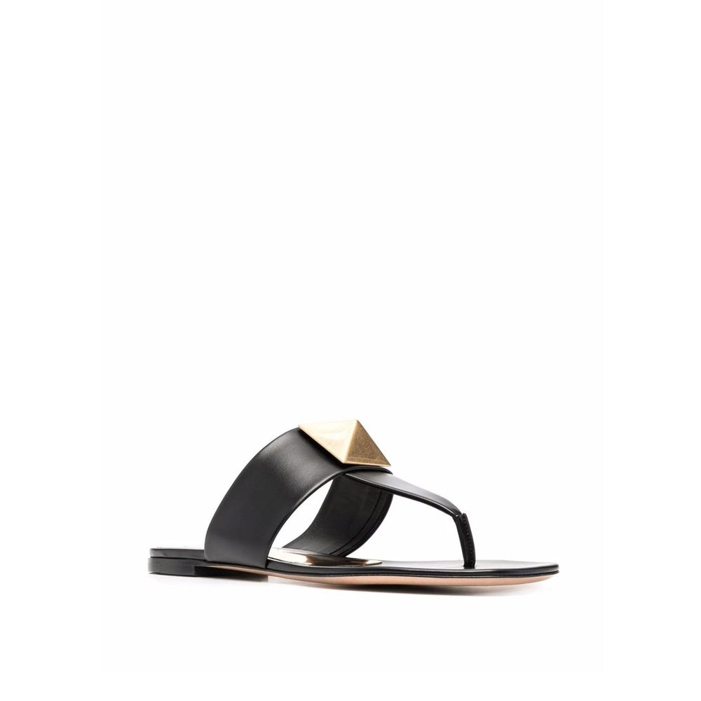 Sandaler med en nit