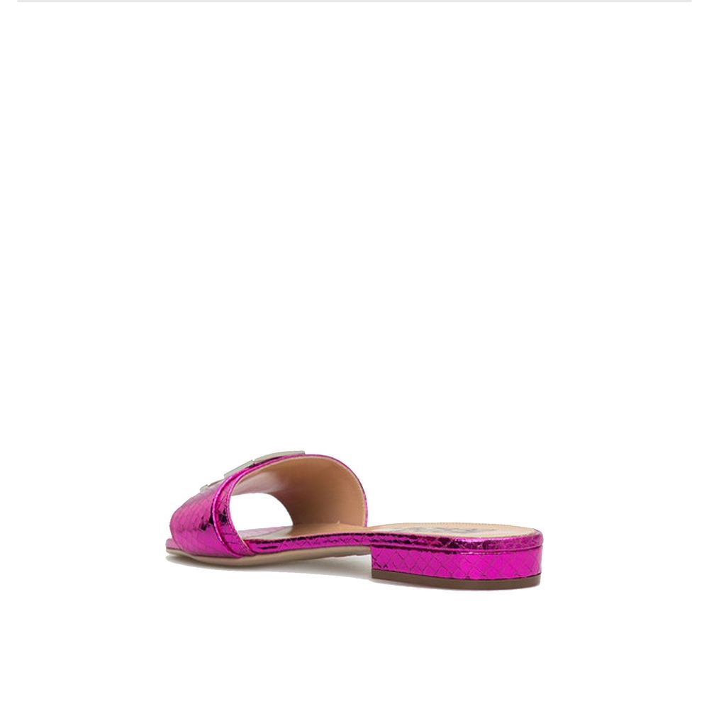 Flate sandaler i skinn