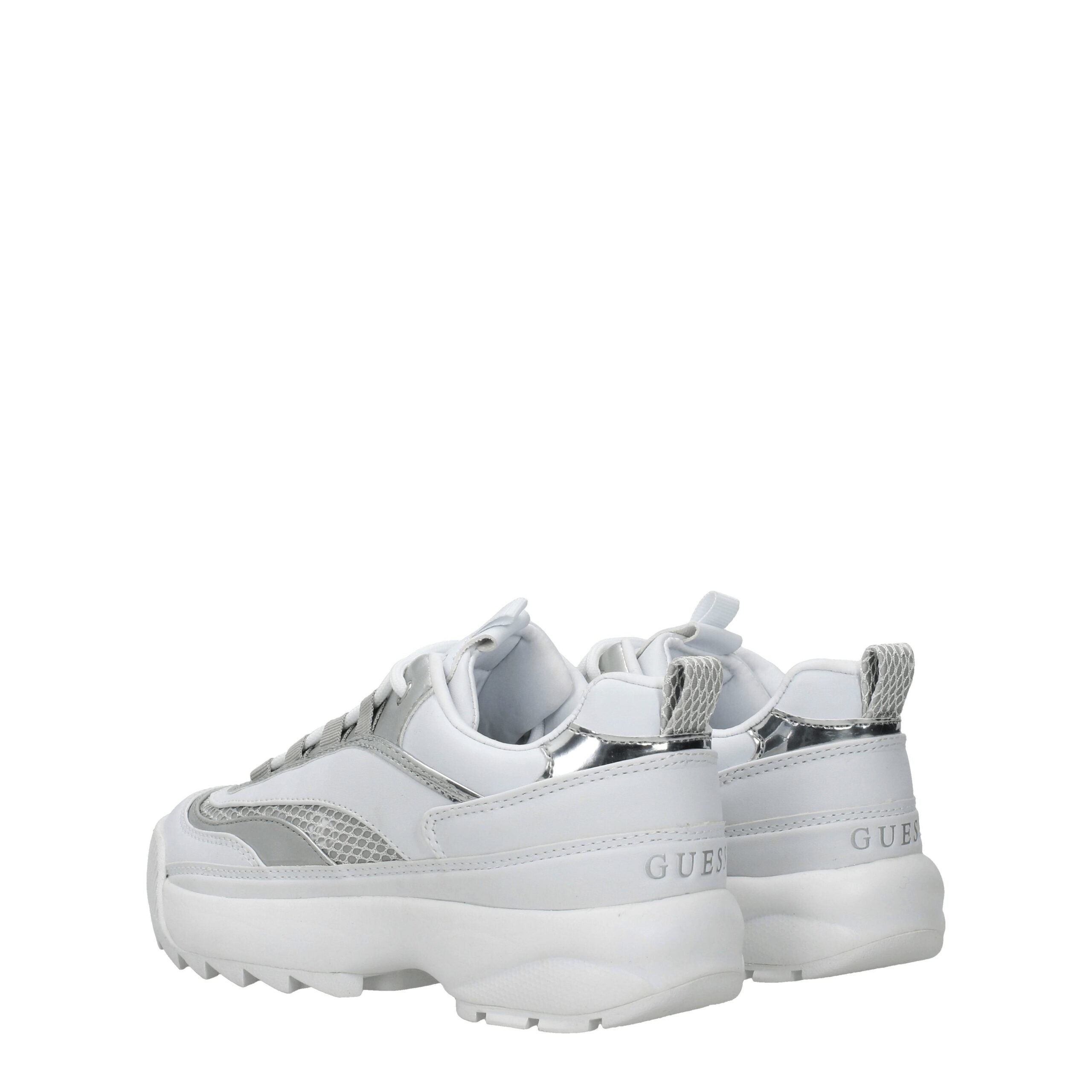 Hvite chunky joggesko i polyetylen