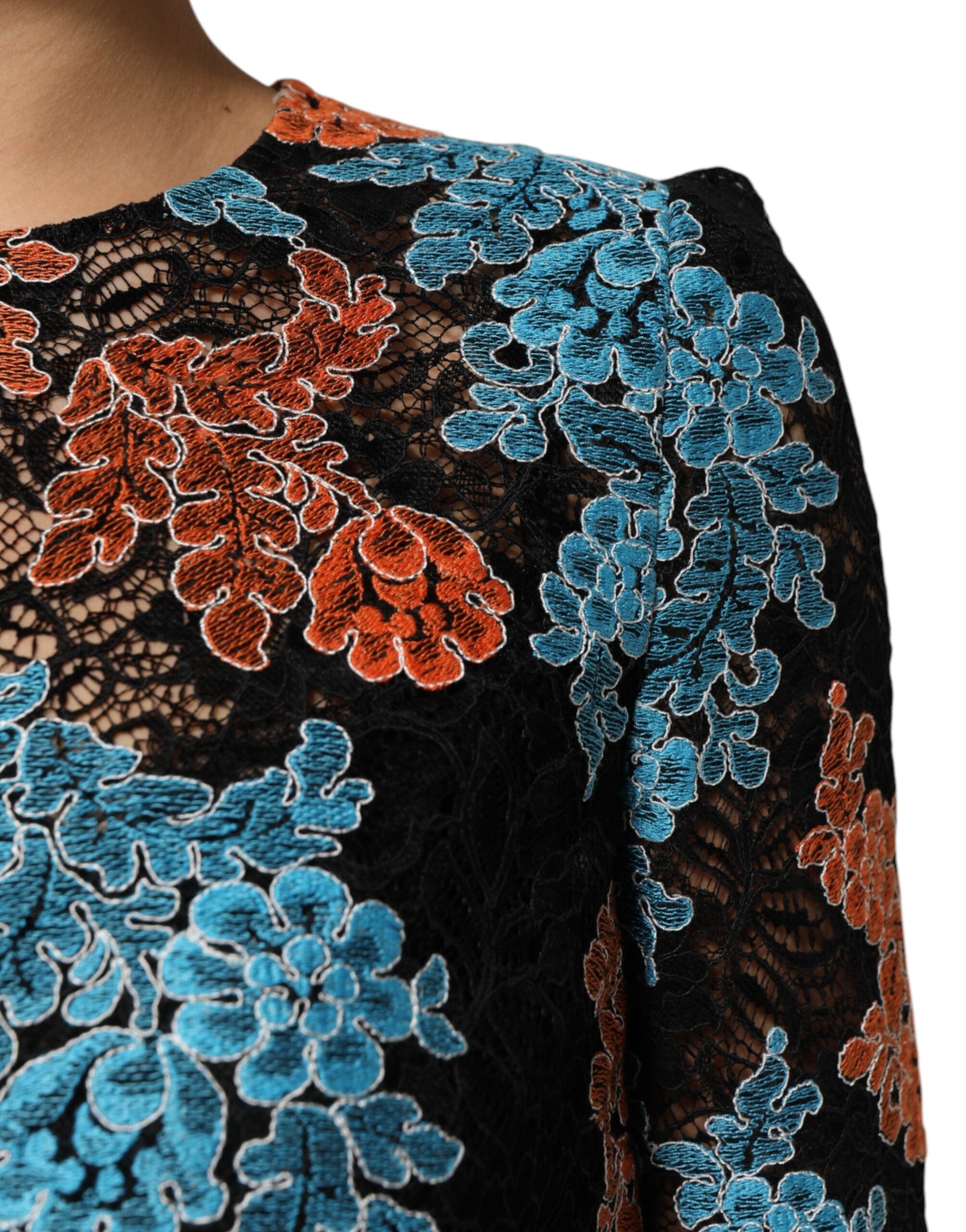 Flerfärgad blommig broderad shift-miniklänning