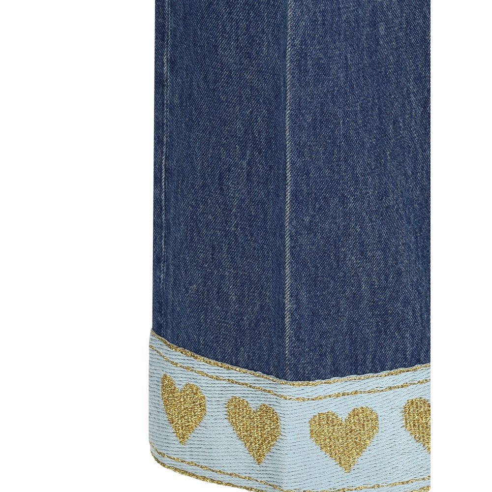 La Cour de Coeur-jeans