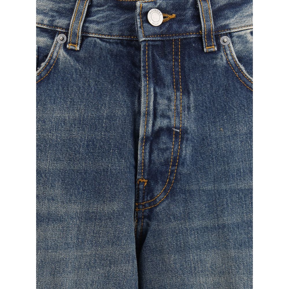 Baggy jeans