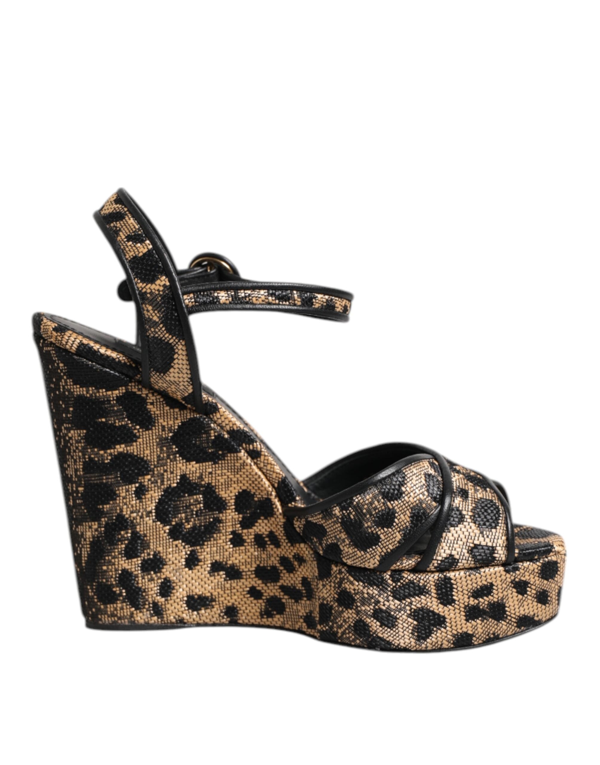 Bruna Leopardfärgade Kilklackade Sandaler Med Ankelrem