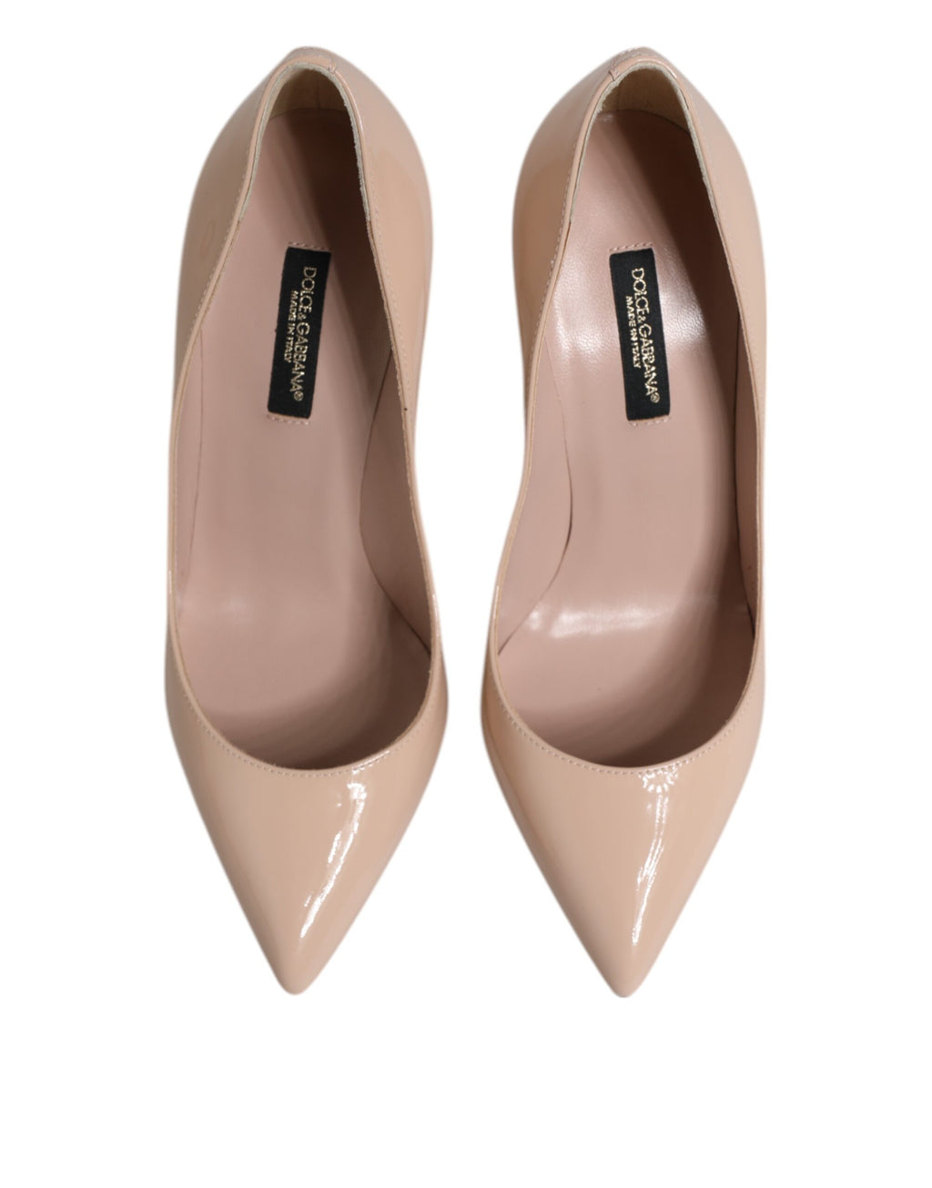 Beige pumps med stilettklack i lackläder