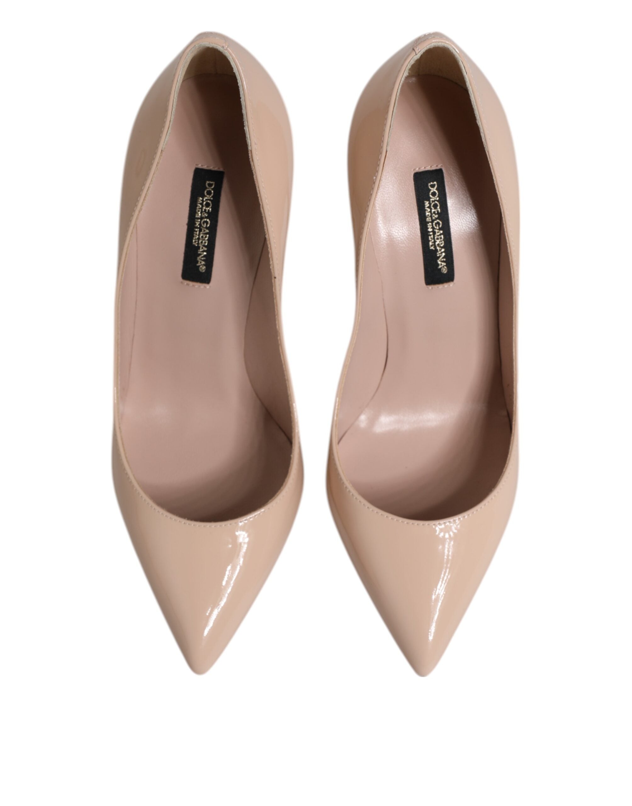 Beige pumps med stilettklack i lackläder