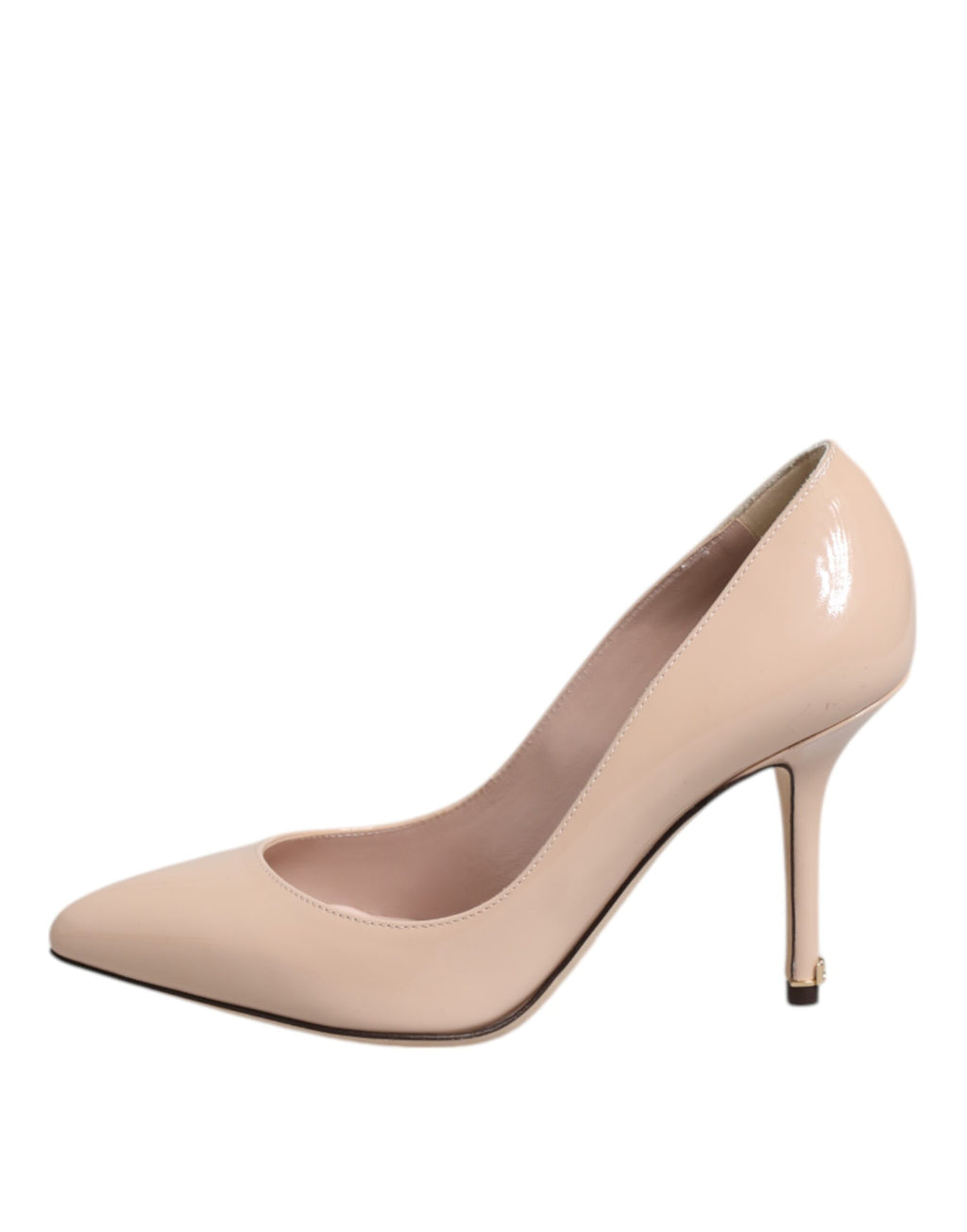 Beige pumps med stilettklack i lackläder