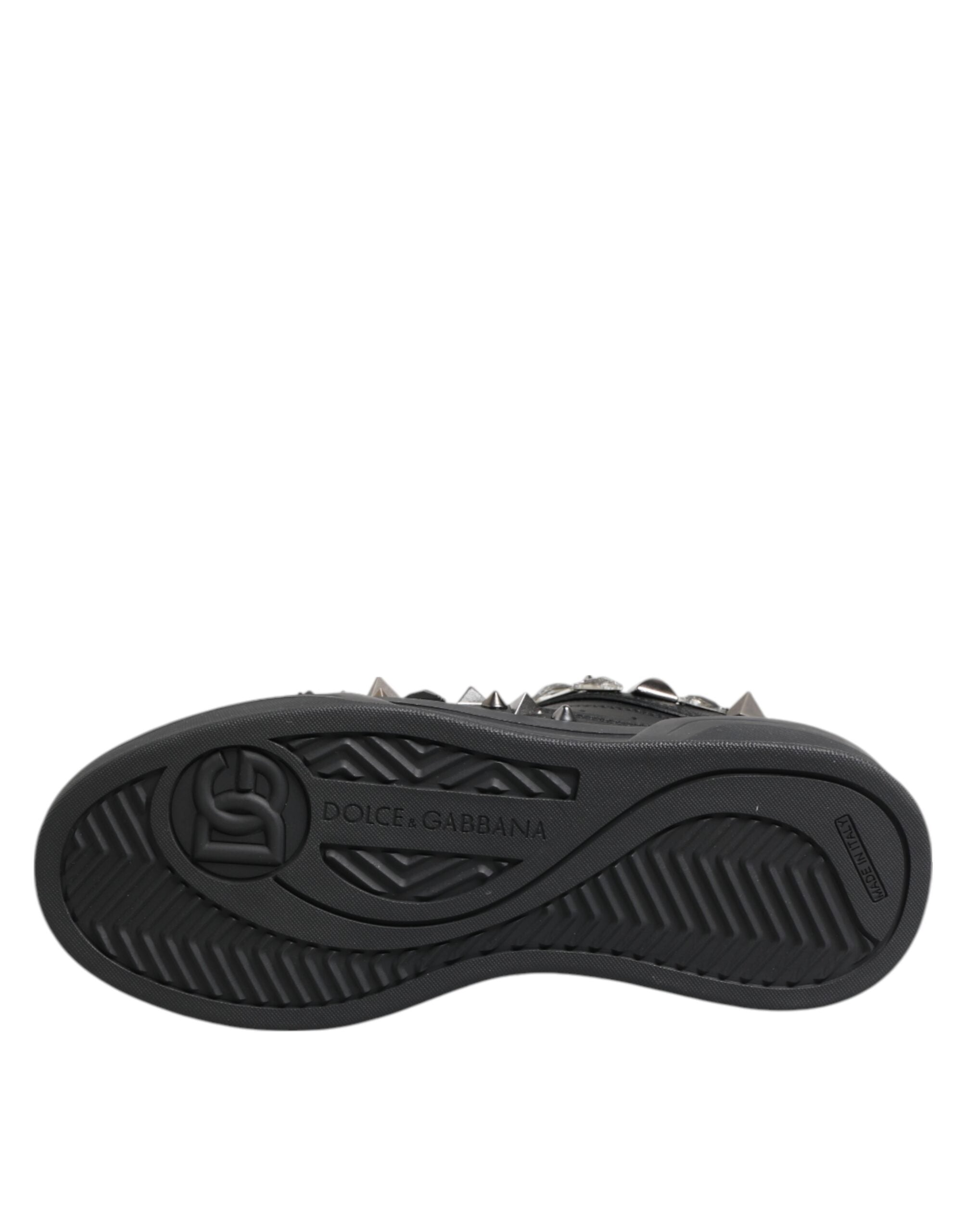 Svarta låga sneakers med lädernibb