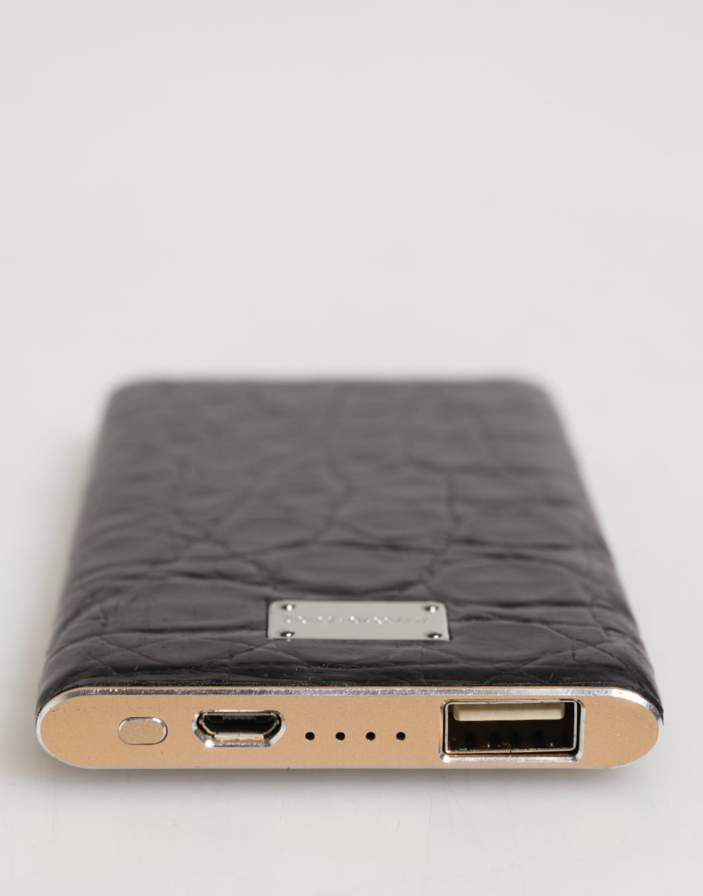 Svart skinn med eksotisk hud, 3000 mAh powerbank, USB-lader