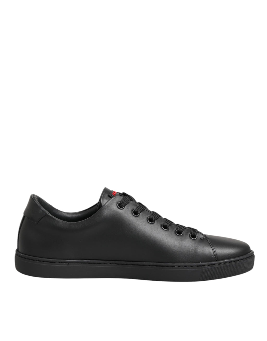 Svarte lavsneakers i skinn med krystallhjerte
