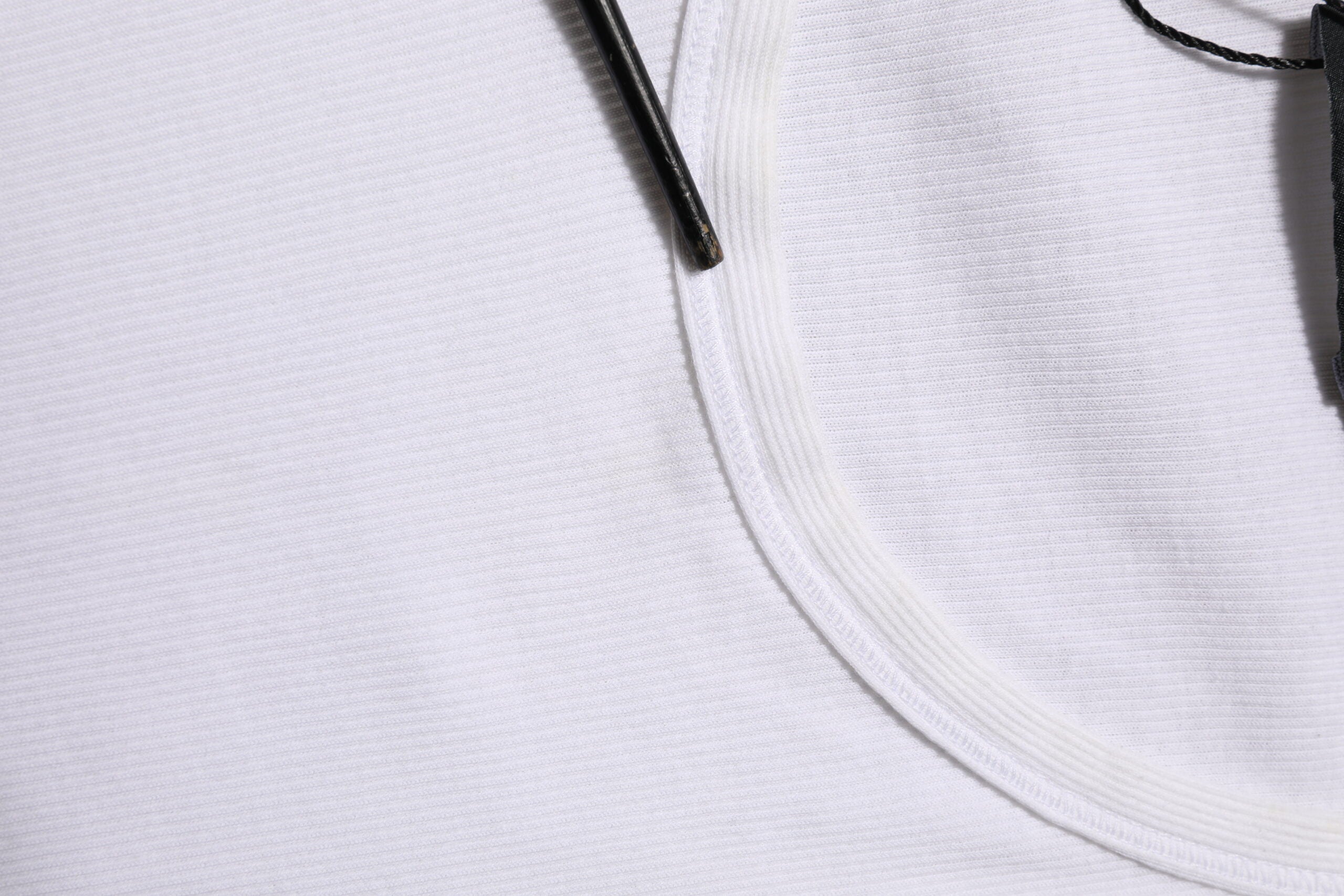 Dolce & Gabbana White Sleeveless Round Neck Tank Top T-shirt