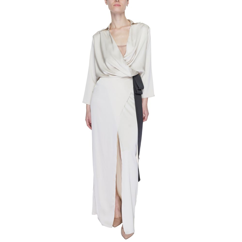 Beige polyester lång