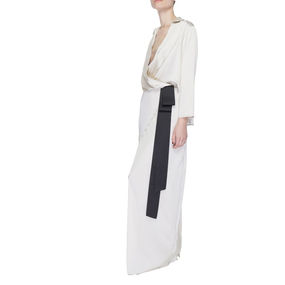 Beige polyester lång