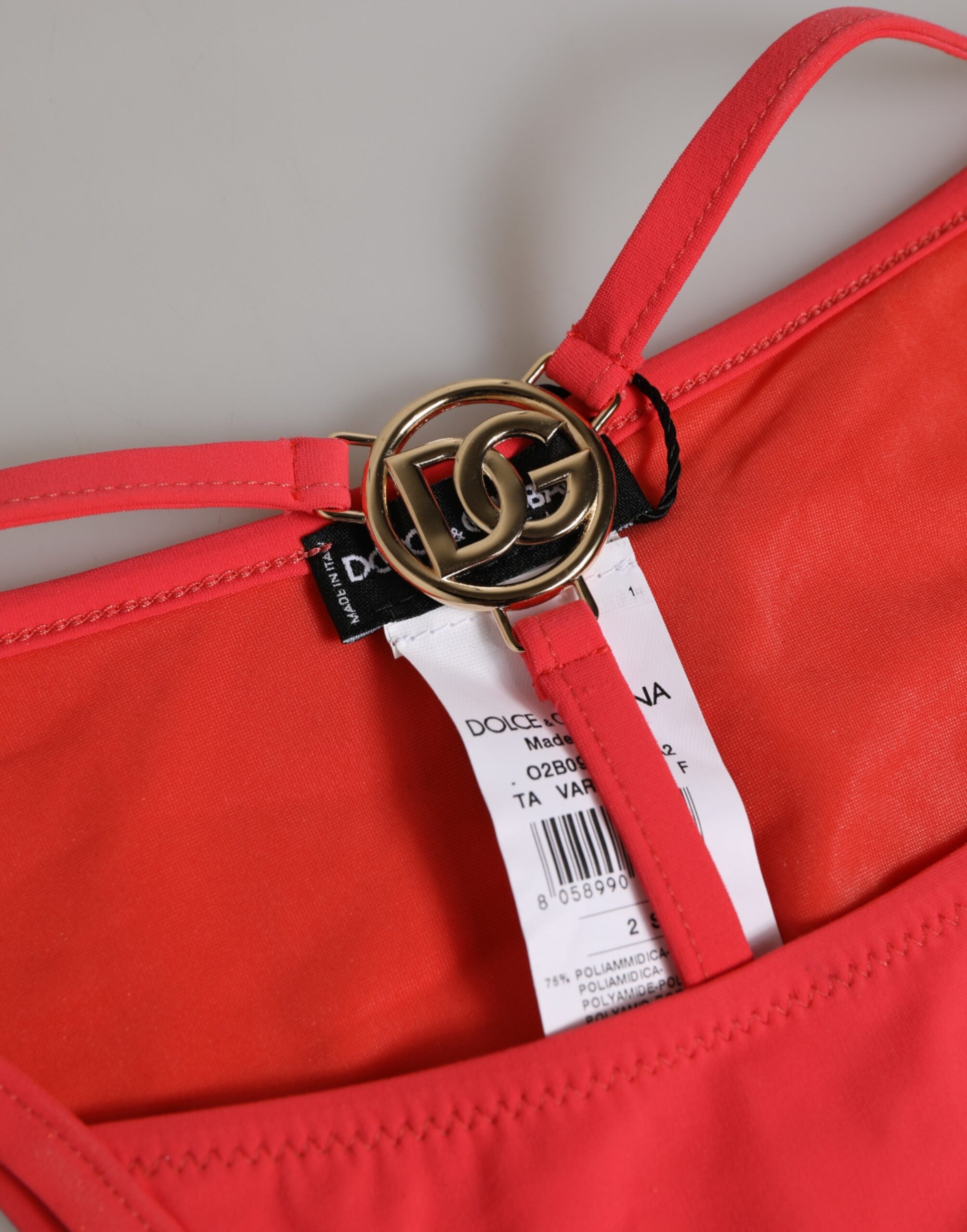 Röda nylon stretchiga tanga-trosor