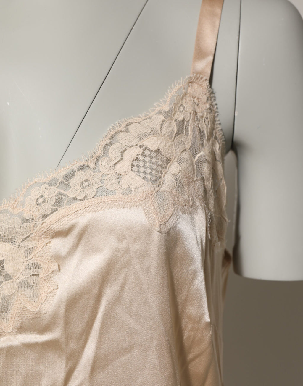 Naken Chemise Lingerie Klänning i sidenblandad spets