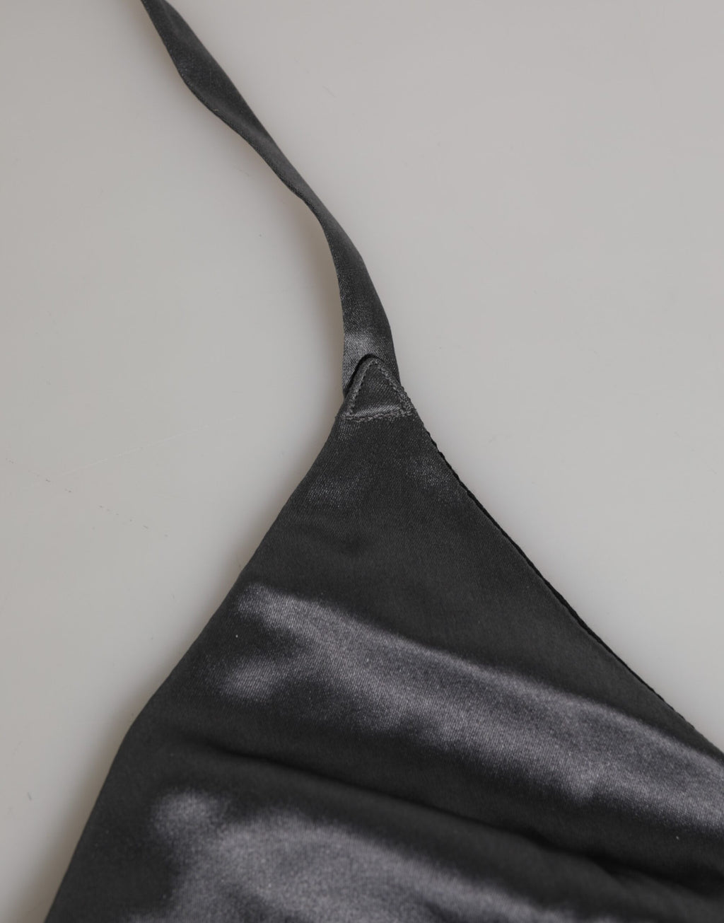 Svart siden-satin triangel mjuk kupa underkläder