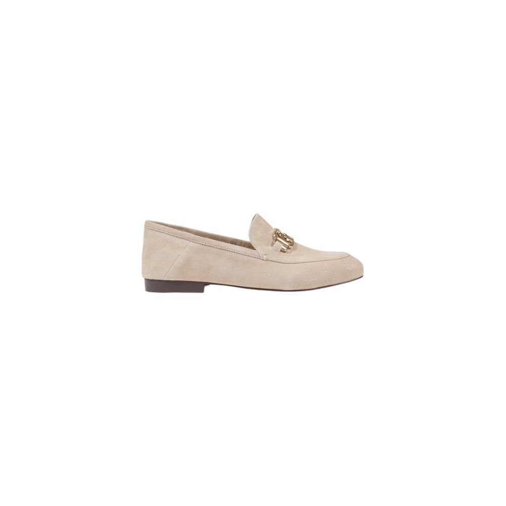 Beige skinnplattform