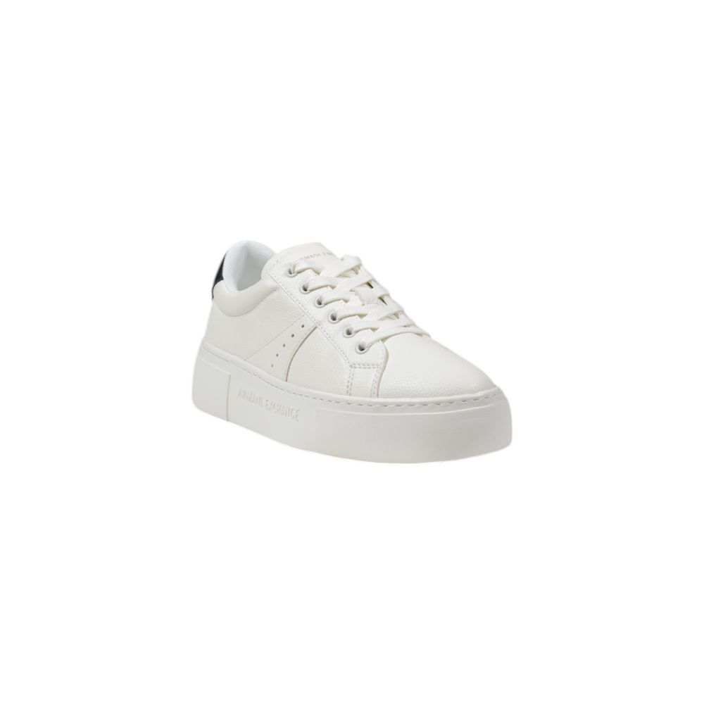 Svarta polyestersneakers