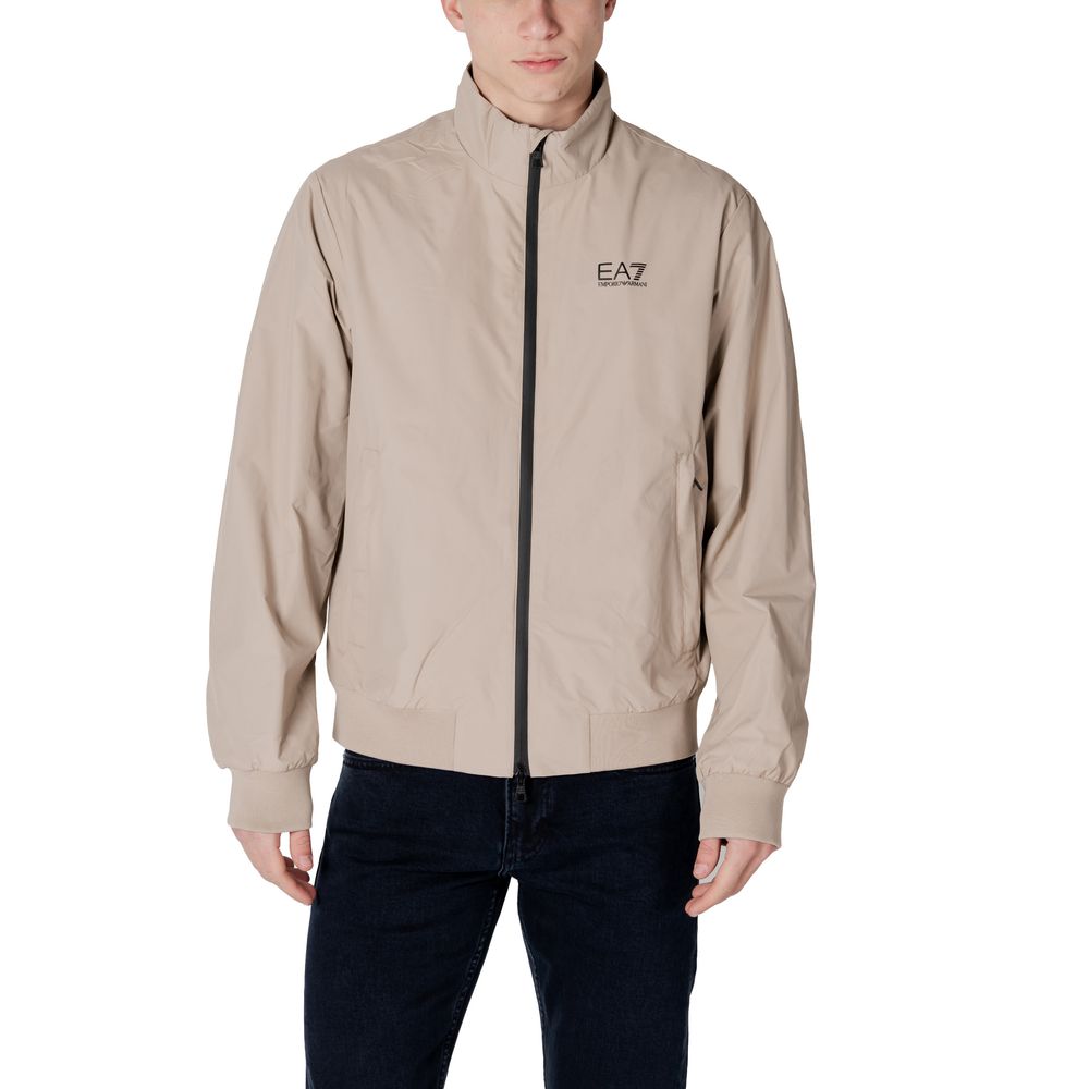 Beige polyamidjakker og -frakker