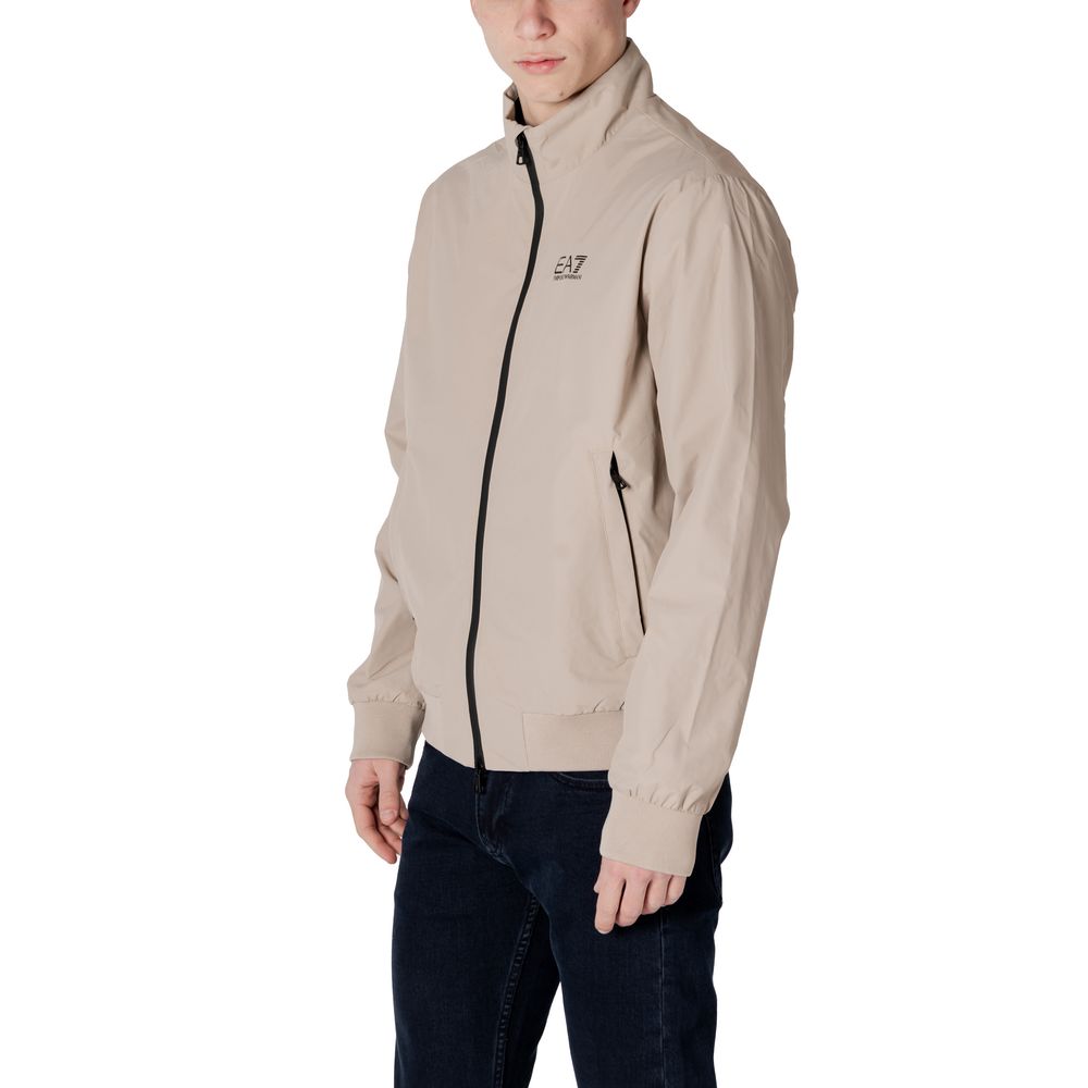 Beige polyamidjakker og -frakker