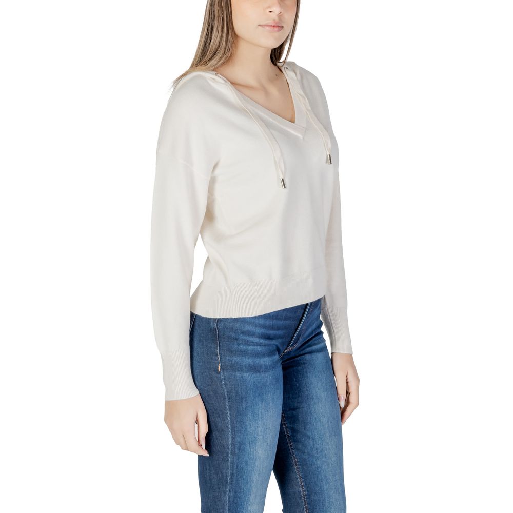 Cream Viscose Sportswear