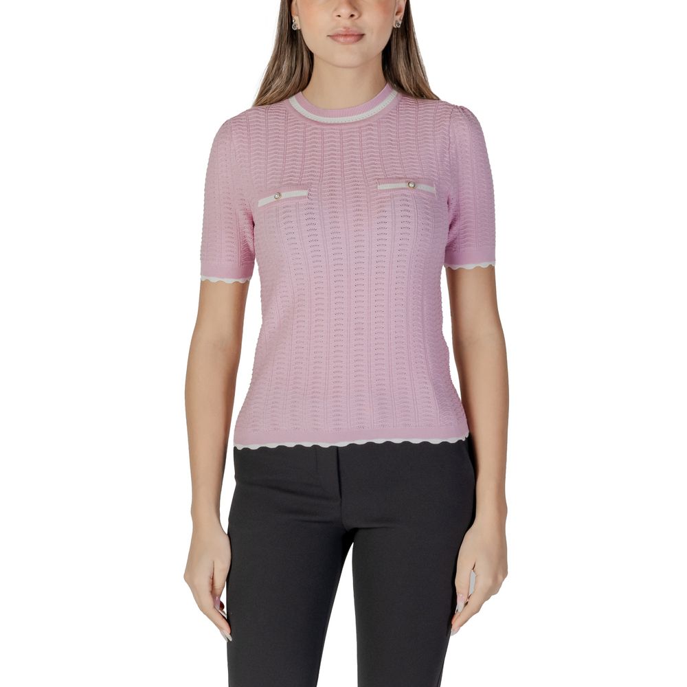 Flerfarget genser i resirkulert polyester