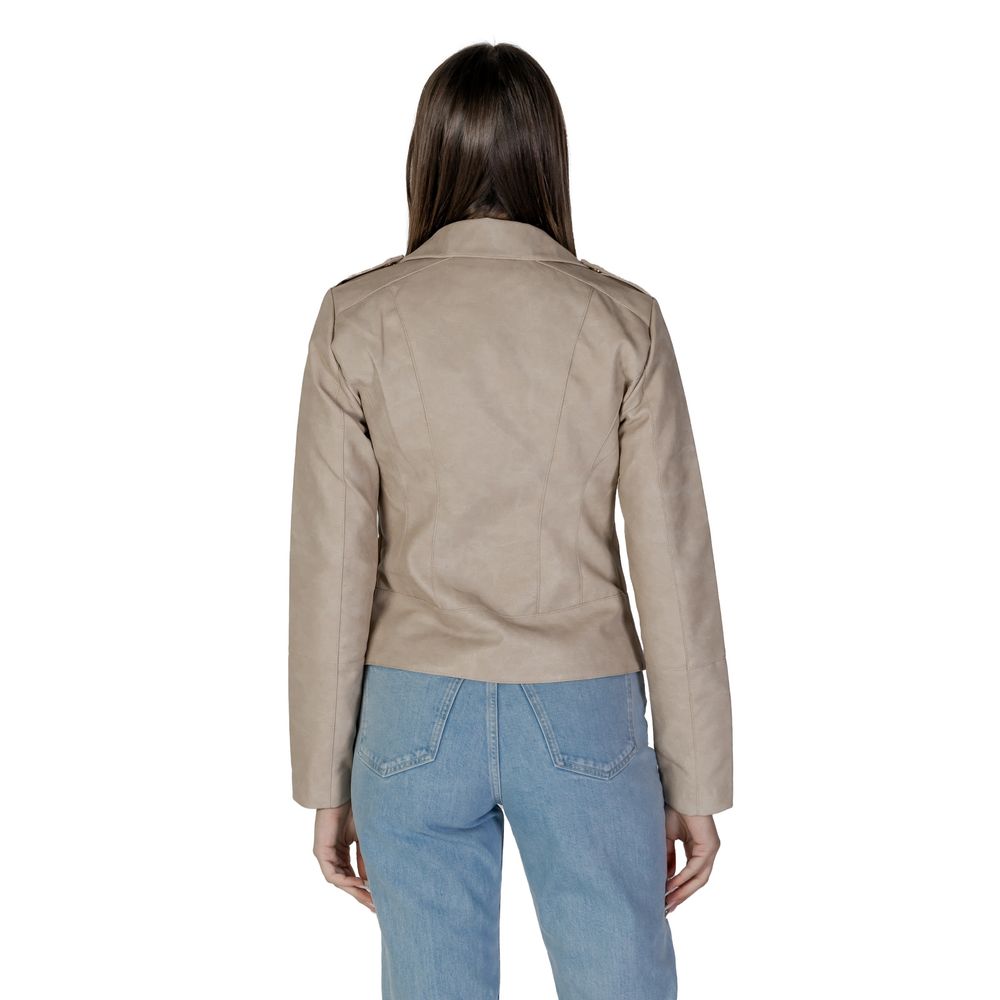 Beige polyesterjakker og -frakker