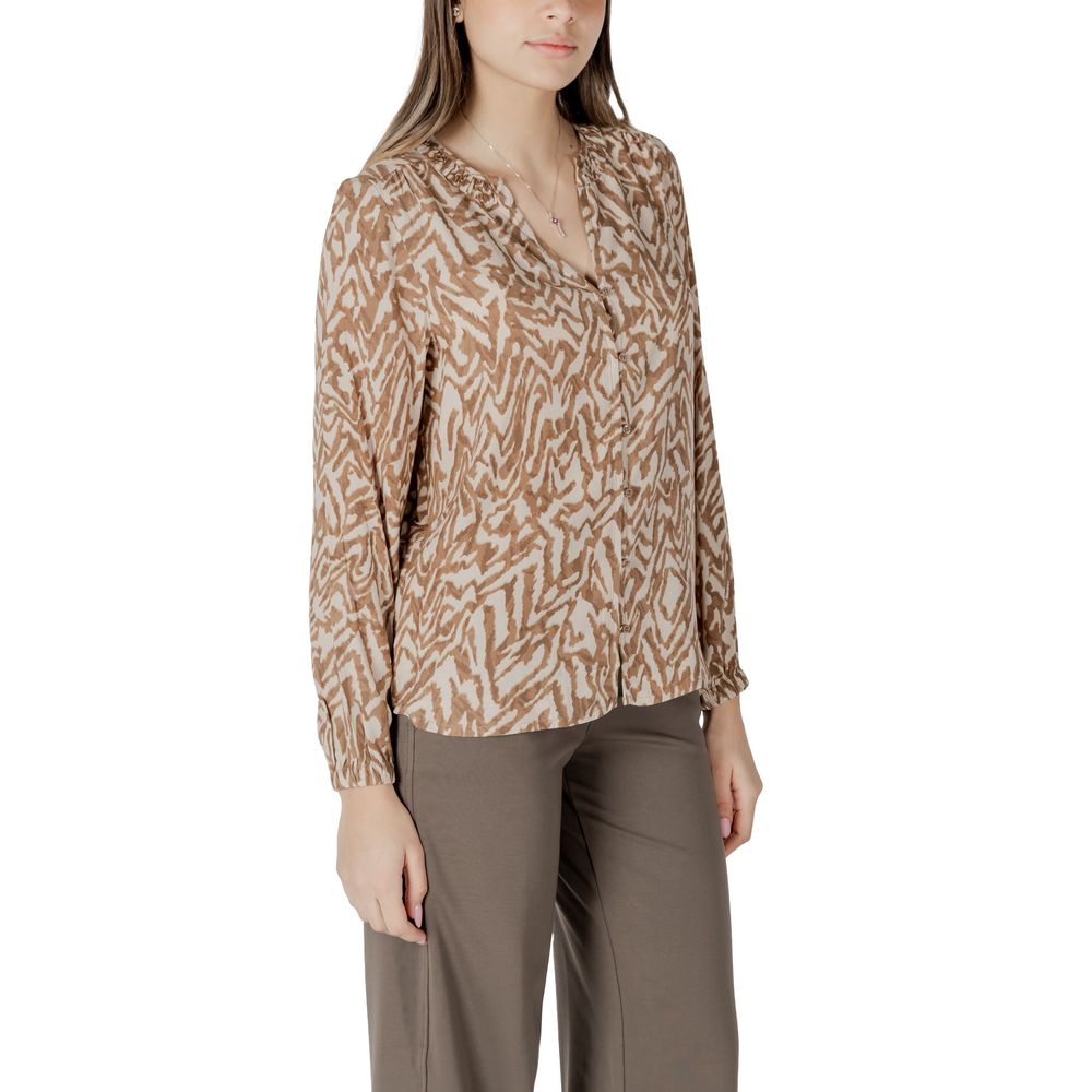 Beige viskosblus