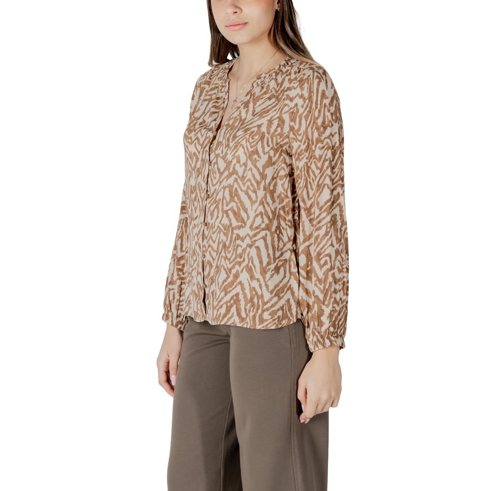 Beige viskosblus